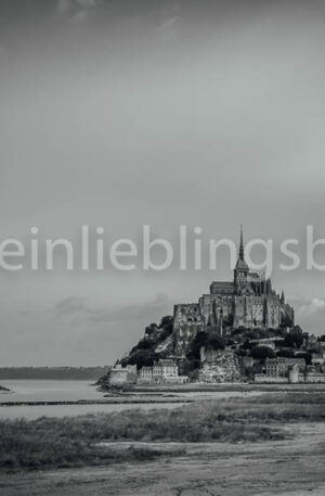 Mont Saint Michel (schwarz-weiß) auf Leinwand, Alu Dibond, Acryl